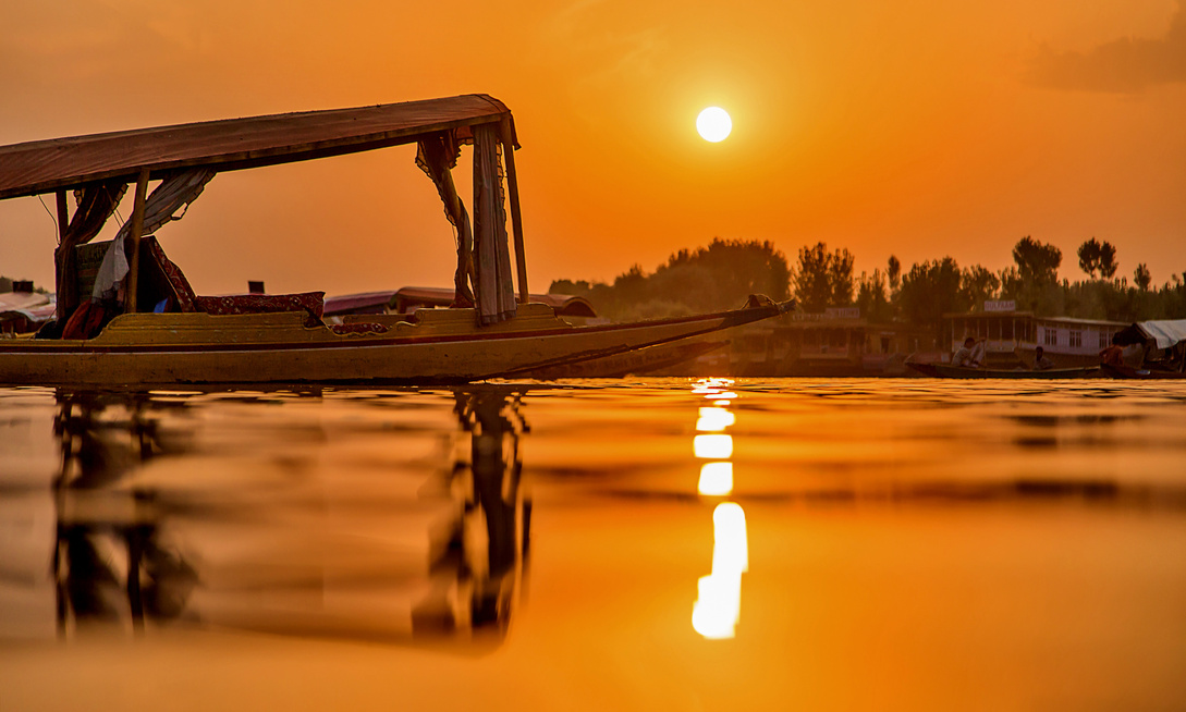 Dal Lake, Kashmir